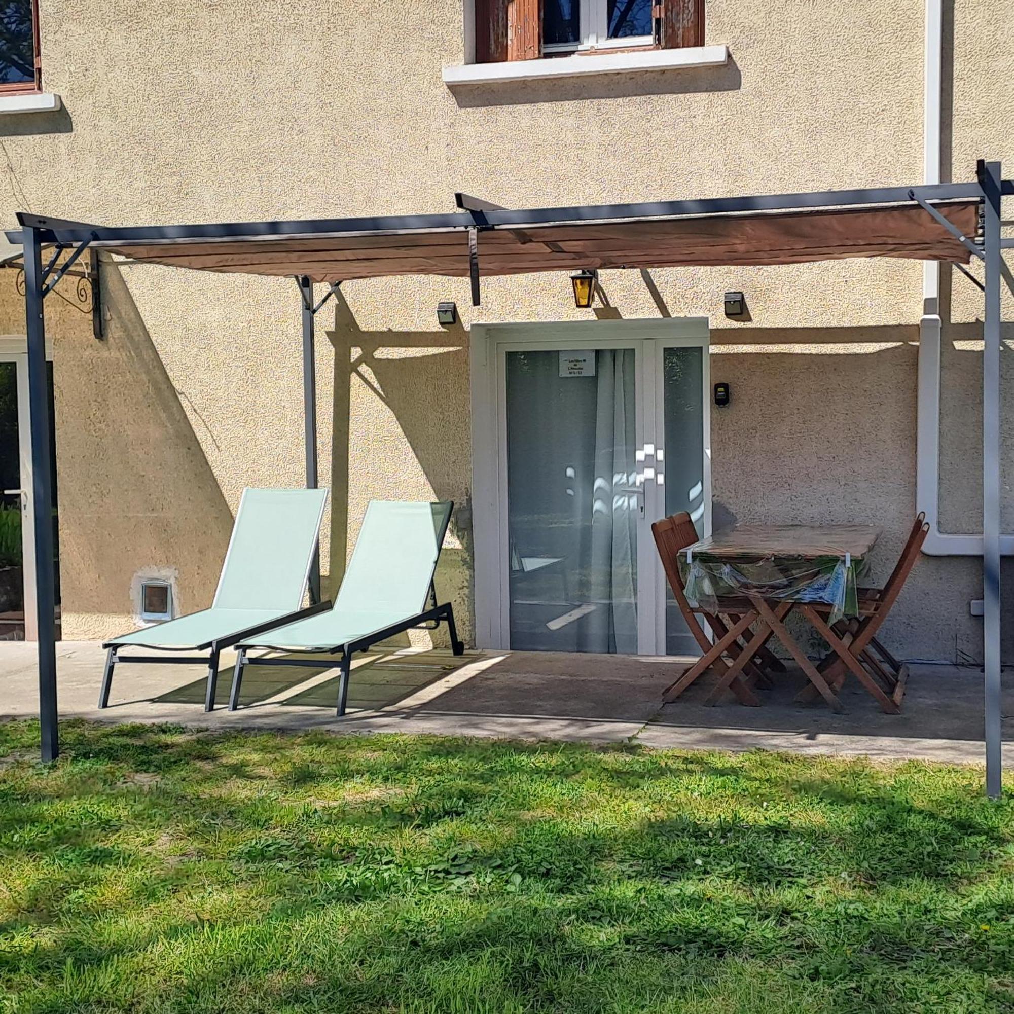 Gites De L'Akwaba Buzet-sur-Baise Exterior photo